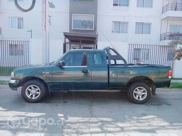 Ranger 4x2 2001 cabina y media