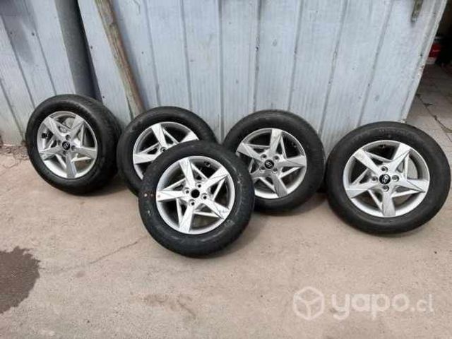 Venta de neumáticos 185/ 65/15