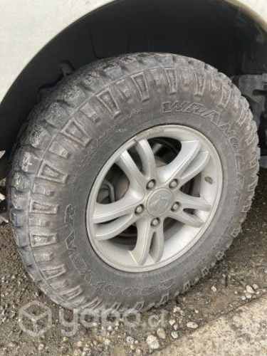 Llantas Ssangyong