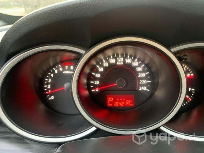 Kia motors sorento 2012