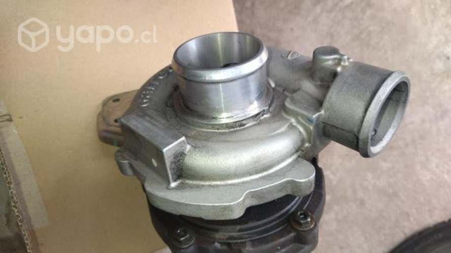 Turbo MAXUS V80 2021