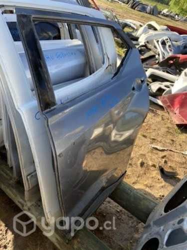 Puerta Nissan kicks 2018