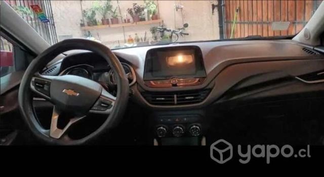 Onix turbo sedán 1.0