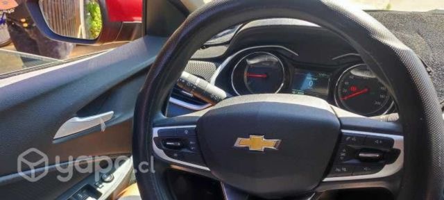 Onix turbo sedán 1.0