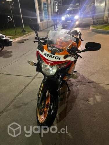Vendo honda CBR250 RA
