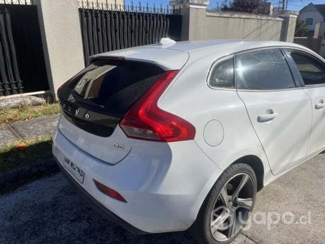 Volvo v40 Diesel 2.0 motor Volvo