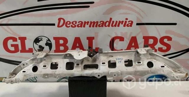 Frontal superior y Chapa de capo TOYOTA YARIS 2014