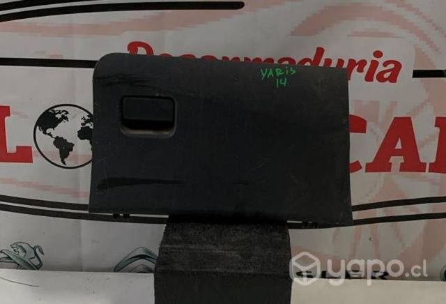 Guantera TOYOTA YARIS 2014