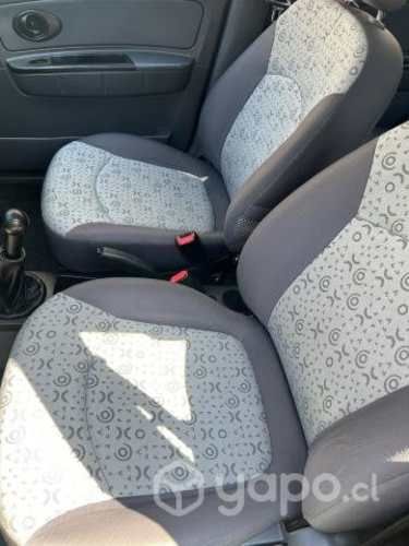 Spark LT 1.0 aire acondicionado 2011