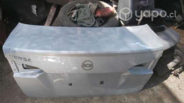 Maleta nissan versa 2021-2022 original