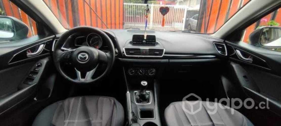 Mazda 3 2016