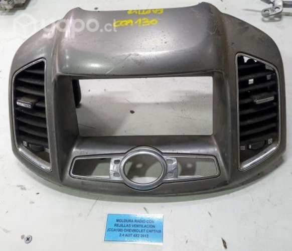 Moldura radio Con Rejilla Ventilación Chev