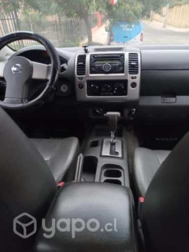 Nissan navara 2013 2.5 diesel automatica