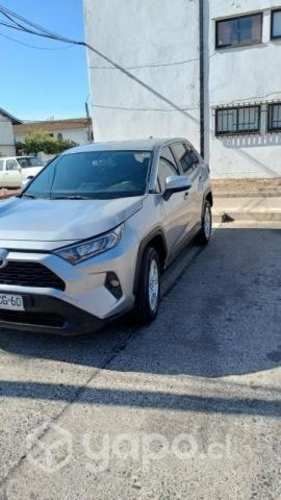 Vendo toyota rav4 2020
