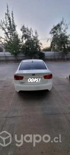 Kia motors cerato 2013