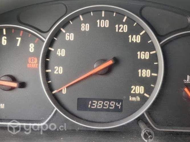 Suzuki grand nomade 2006