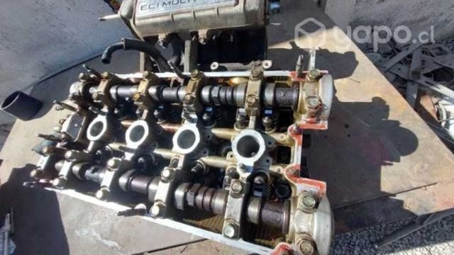 Vendo culata completa y caja de cambio