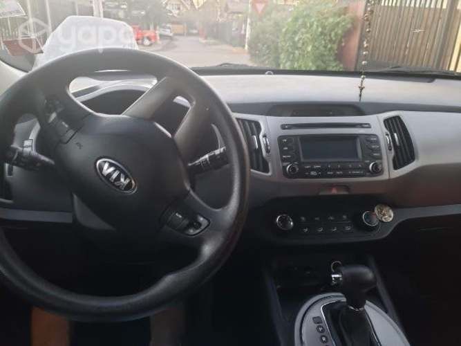 Vendo Kia Sportage AUT 2.0 GSL