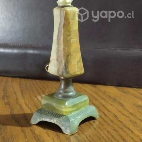 Lámpara base de bronce y onix