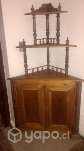 Esquinero de madera antiguo Con repisa y 2 puerta