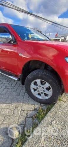 Camuoneta mitsubushi 4x4 2015