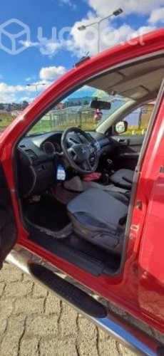 Camuoneta mitsubushi 4x4 2015