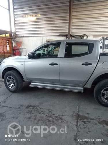 Se vende MITSUBISHI L200 2016