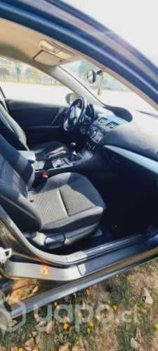 Se vende impecable auto mazda 3 2012