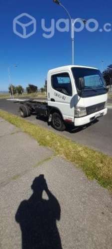 Vendo camion mitsubishi canter 2011