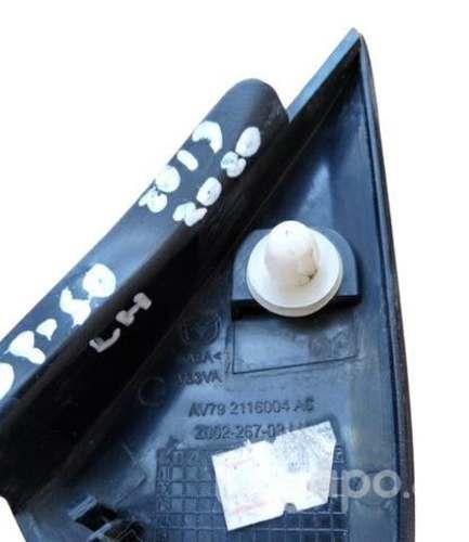 Continuación de espejo Mazda BT chofer