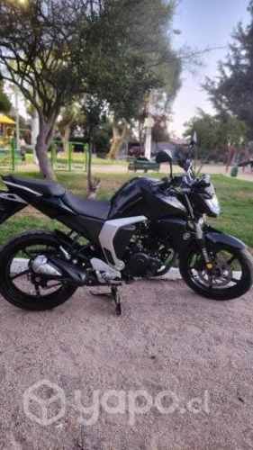 Se venve yamaha FZN150