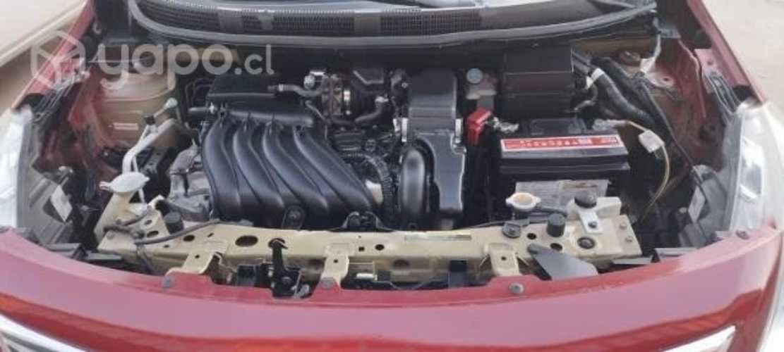 Vendo Nissan Versa 2017, versión full equipo