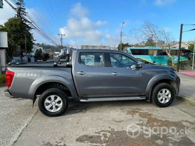 Nissan NP300 MT