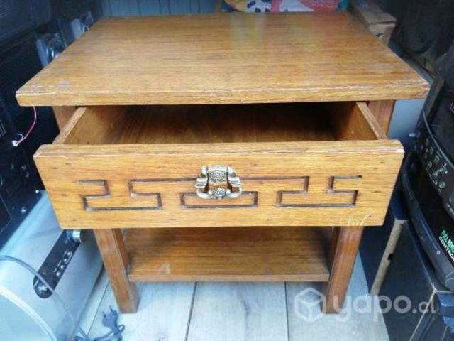 Velador una cajonera