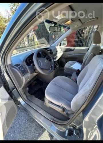 Kia gran carnival 2008