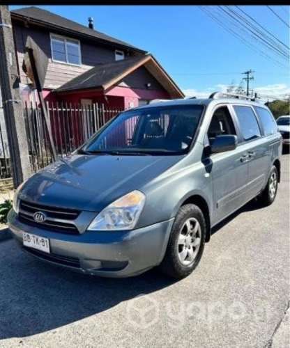 Kia gran carnival 2008
