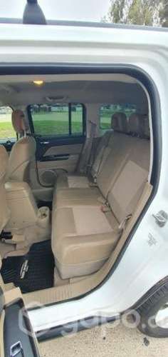 Jeep Patriot 2012 4x4 Blanco y Beige