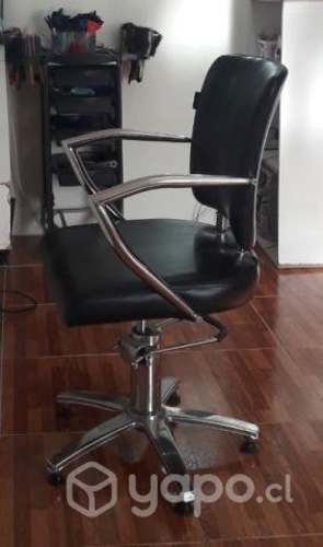 Arriendo sillón en peluquería