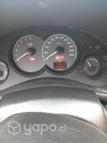 Corsa Swing año 2005