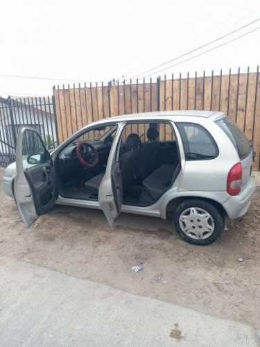 Corsa Swing año 2005