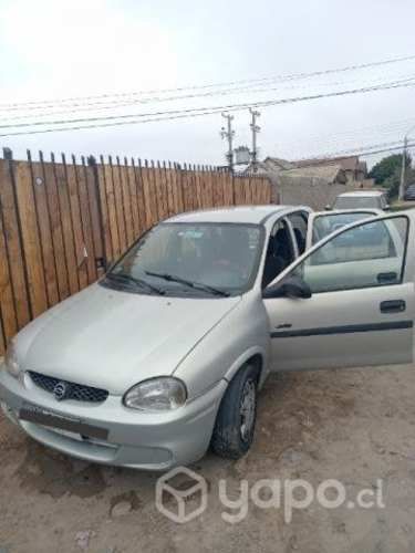 Corsa Swing año 2005