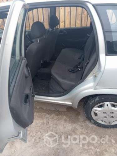 Corsa Swing año 2005