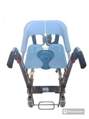 Silla Multifuncional de Traslado y Baño