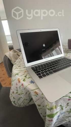 Mac Book Air 2017 (usado desde 2020)