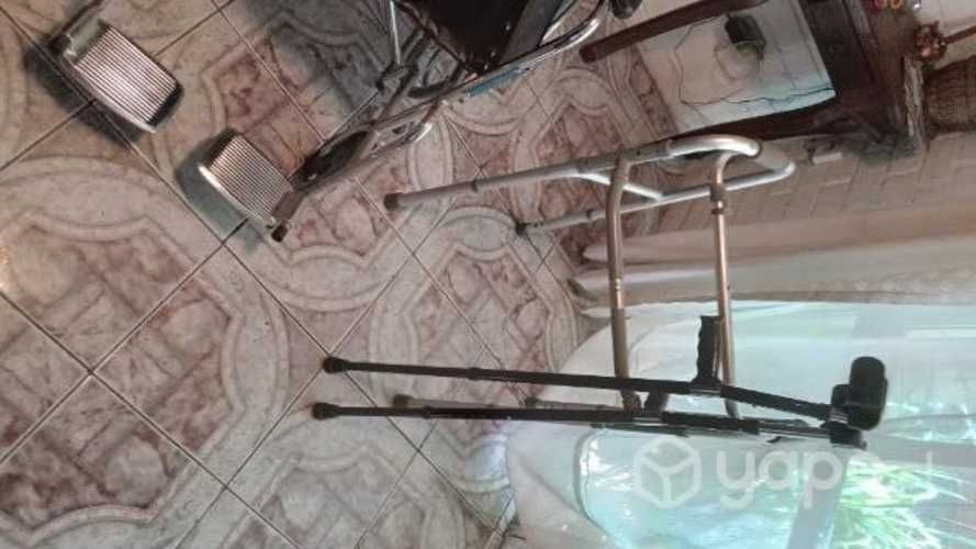 Silla de ruedas + burrito + 2 bastones