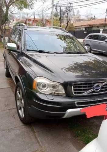 Automóvil Volvo XC90 2012 espectacular
