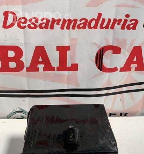 Base de antena RENAULT KWID 2021