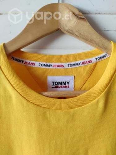Polera Tommy Jeans talla M