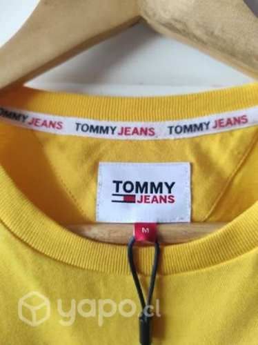 Polera Tommy Jeans talla M