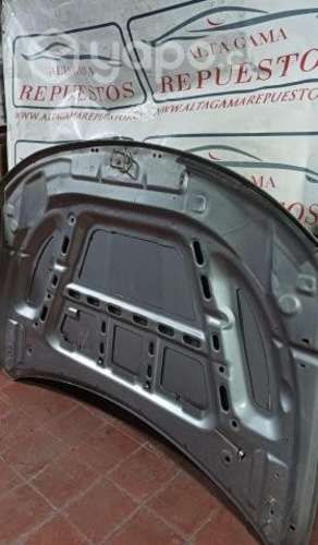 Capot GRAND CHEROKEE